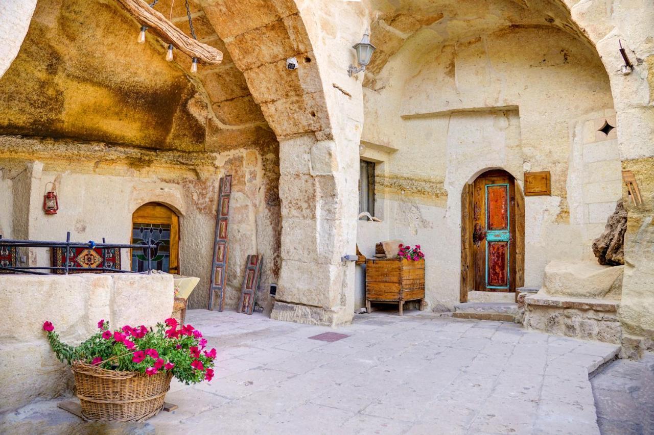 Gibos Cave Hotel Ürgüp Ngoại thất bức ảnh