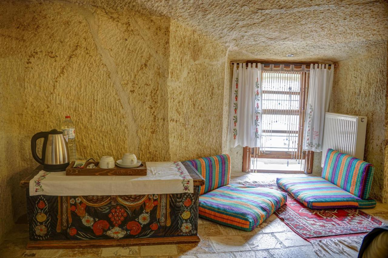 Gibos Cave Hotel Ürgüp Ngoại thất bức ảnh
