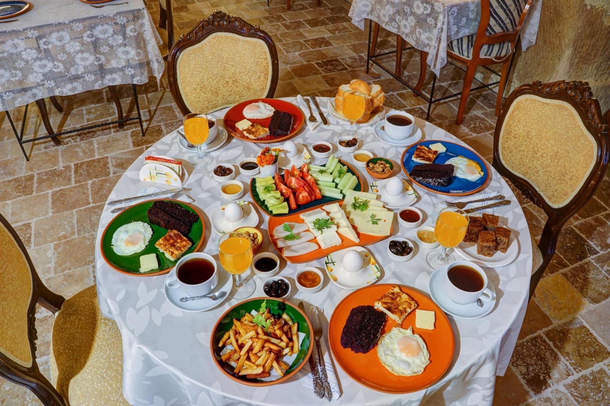 Gibos Cave Hotel Ürgüp Ngoại thất bức ảnh